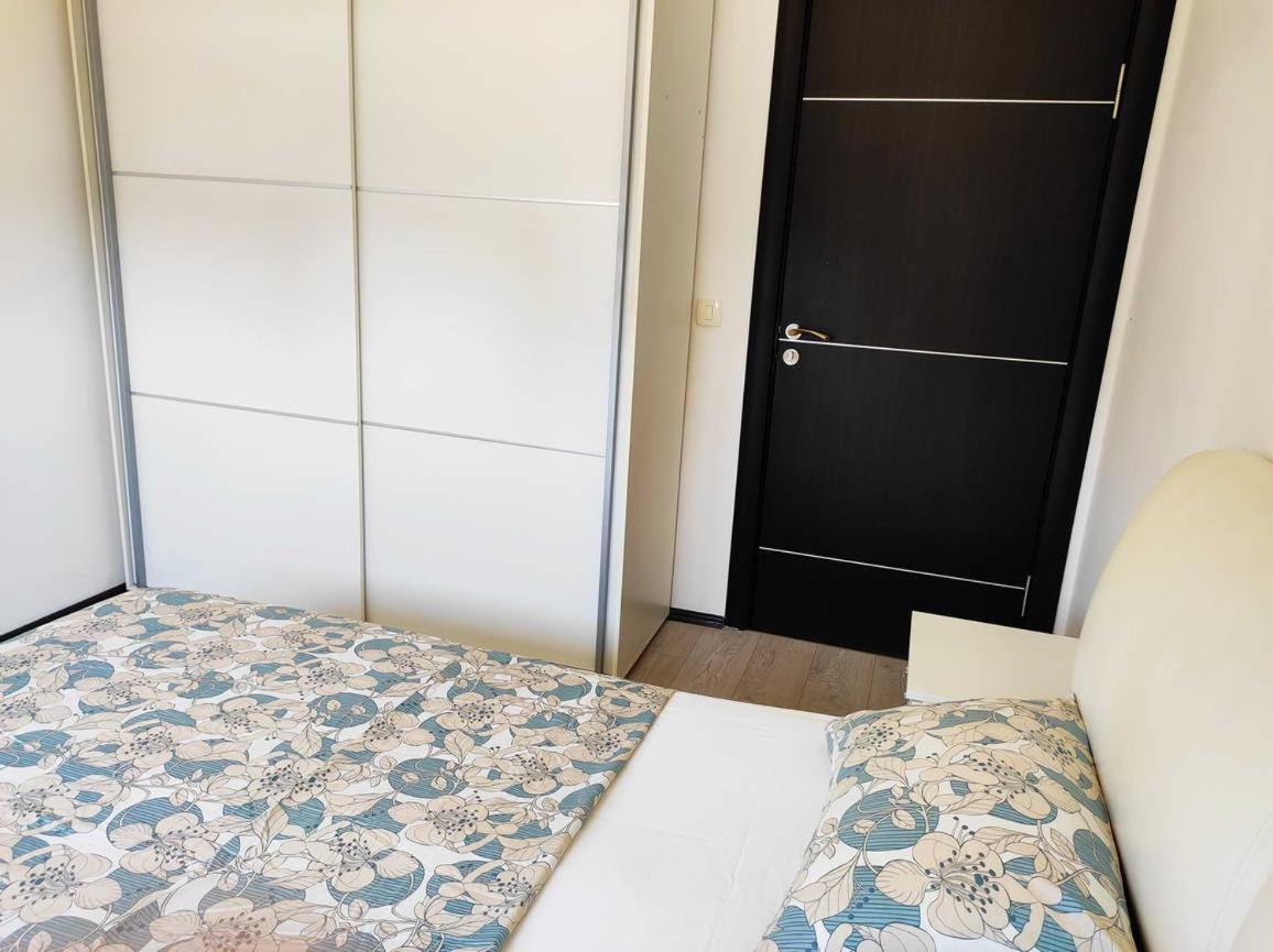 Apartment Adrialux Μπούντβα Εξωτερικό φωτογραφία